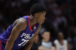 会模仿哪些球员的风格?探花埃奇库姆:华子 他攻防一体