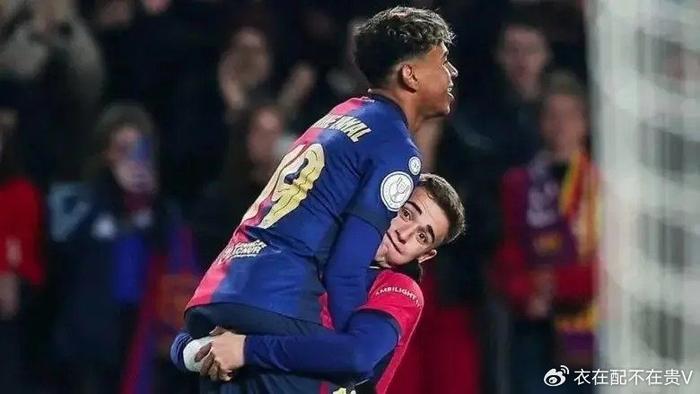 华体会官方入口-加维一受伤，很可能改变巴萨策略，弃儿就要变宠儿