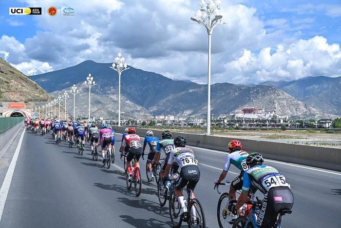 追光｜81岁，她见证了西藏体育六十年变迁