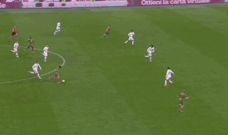 1680911314935017996.gif 华体会数据中心-【意甲】吉鲁绝杀球被吹,AC米兰主场0比0恩波利