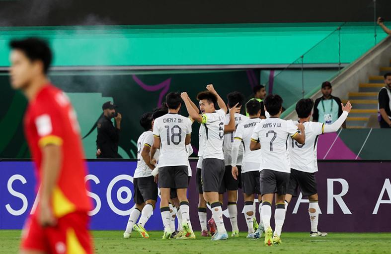 华体会app下载-金相植被完爆,点评中国太客观了!3号太恶劣了 拜合拉木太扛造了