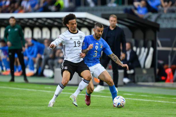 华体会app下载-近5场首胜！德国队压力下爆发，大胜意大利重获自信